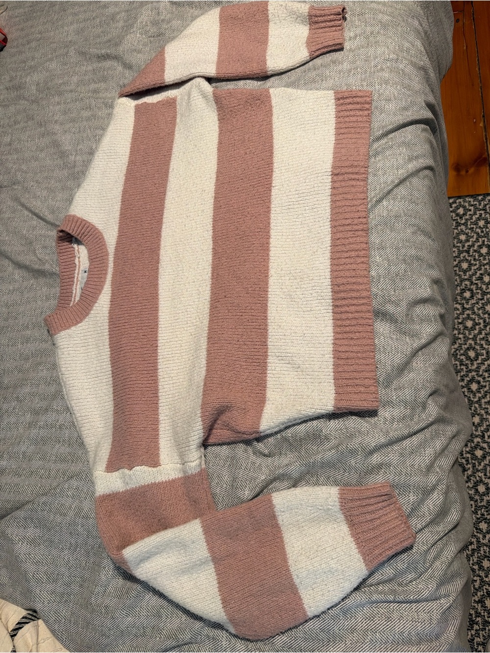 Hollister Wide-Striped Crewneck in Dusty Rose and Cream